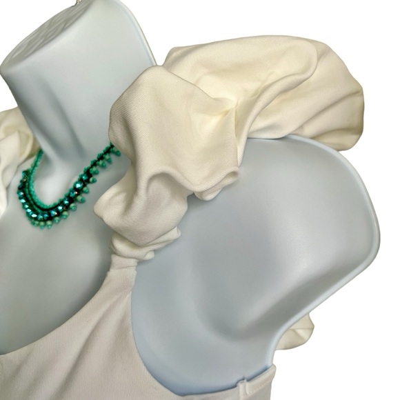 NWOT Express Scoop Neck Puff Strap Thong Bodysuit- XS size - Picture 9 of 14